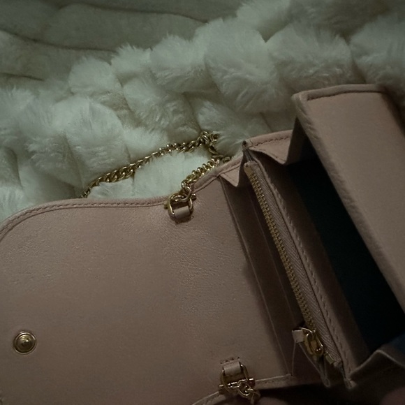 Gucci Roxy Calfskin Blondie Chain Wallet Powder Pink - Picture 2 of 3